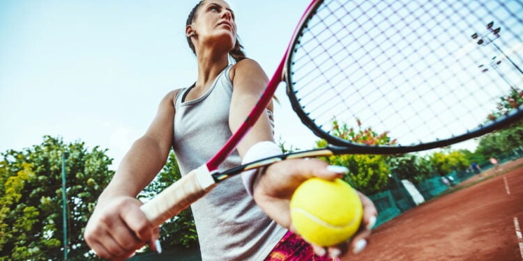 O que esportes como tênis e squash fazem pelo seu cérebro