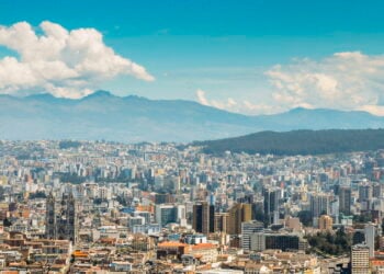 Vai torcer pelo Brasil no Equador? Veja tudo o que você precisa saber