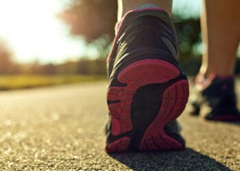 Qual o melhor tênis para caminhar? Veja o que ninguém te conta