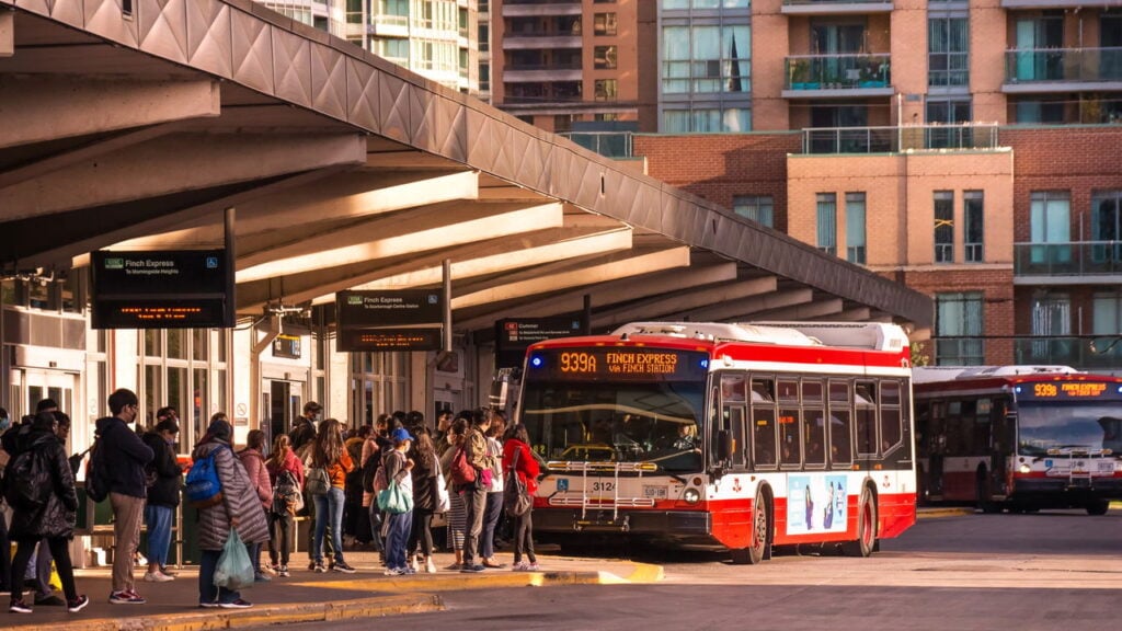 Transporte público ou uber? Veja a melhor opção para o Masters 1000