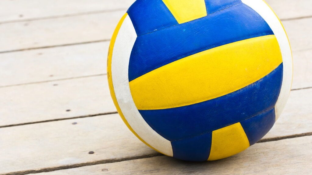 Acessórios que transformam o vôlei de praia em alta performance