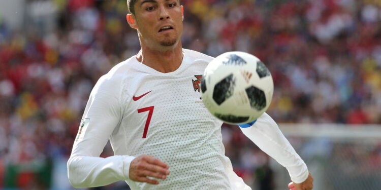 Cristiano Ronaldo agora é embaixador do maior torneio de e-sports do mundo