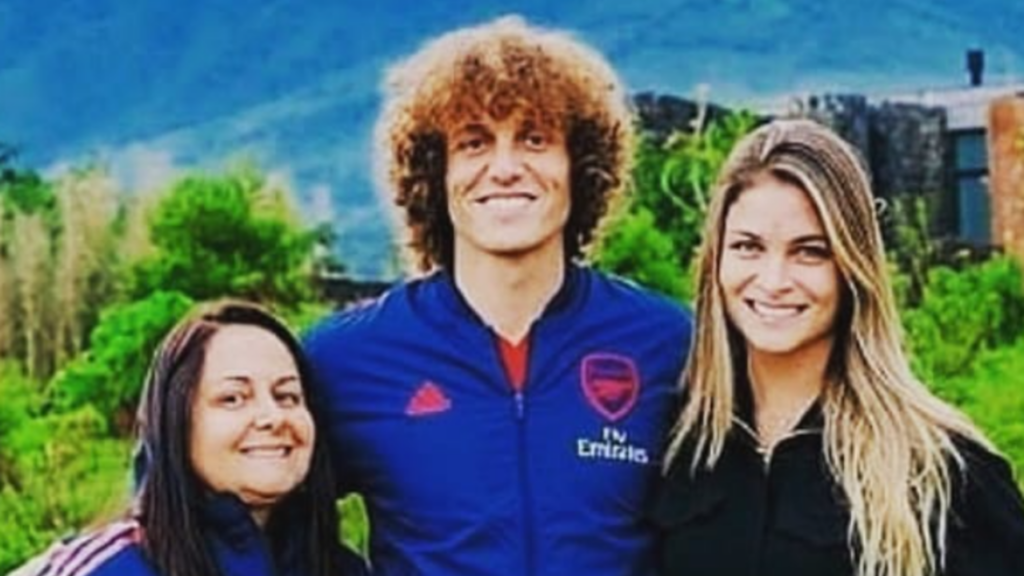 Bruna Loureiro escolheu discrição e conquistou David Luiz