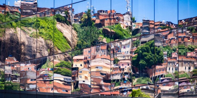 Você sabia que o esporte pode reduzir desigualdade e violência?