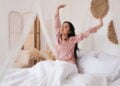 Comece o dia com energia usando exercícios simples e eficazes!