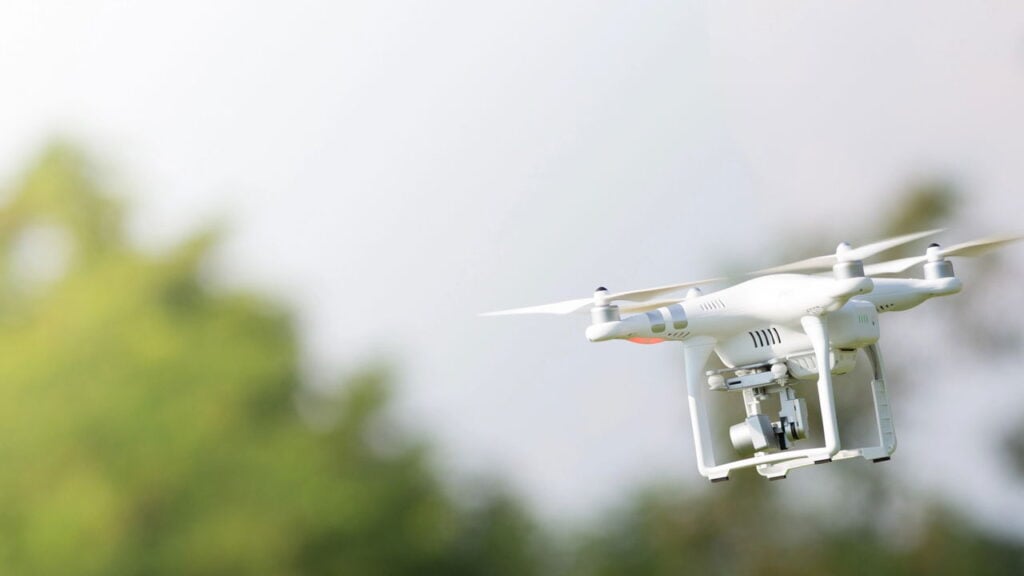 Drones esportivos mudam treinos de atletas profissionais