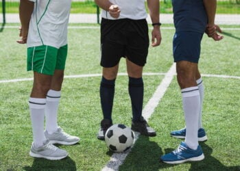 Futebol fortalece o sistema nervoso e reduz o estresse