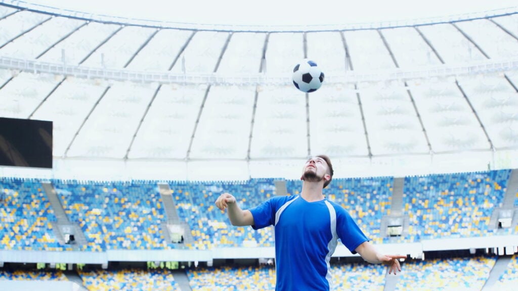 5 motivos para o boom das camisas retrô no futebol