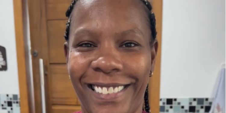 A única atleta do mundo que jogou 7 Copas e 7 Olimpíadas é brasileira