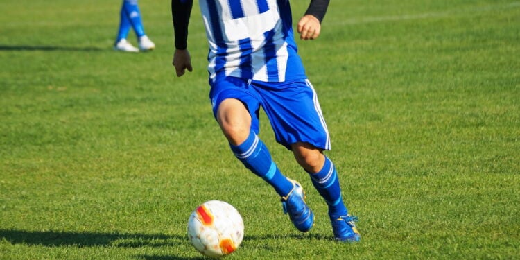 Futebol ajuda a combater ansiedade e depressão naturalmente