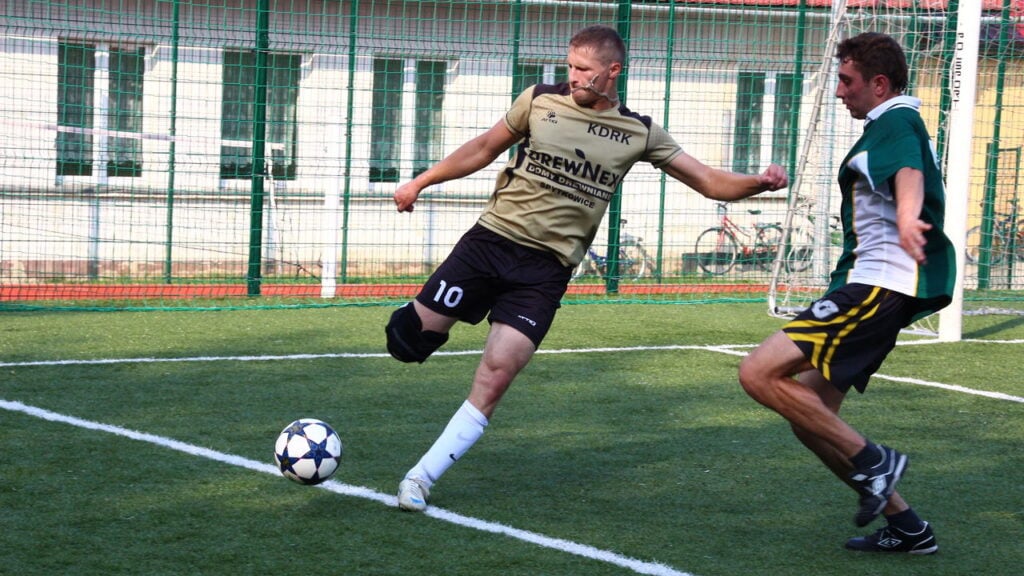 5 vantagens do futebol society para condicionamento físico