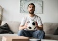 Como o futebol fortalece o corpo e a mente diante de desafios