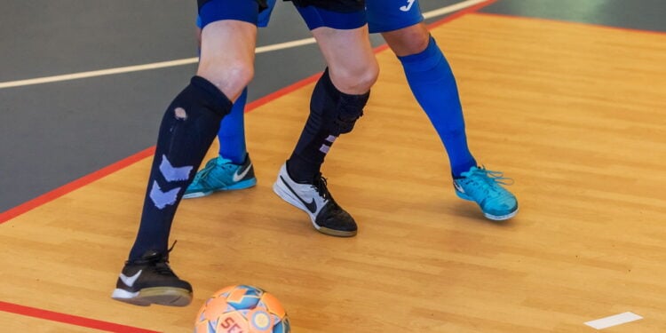 Você está usando a chuteira certa para jogar futsal?