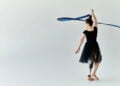 Uniformes da ginástica rítmica ditam tendências na moda feminina de 2025