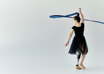 Uniformes da ginástica rítmica ditam tendências na moda feminina de 2025