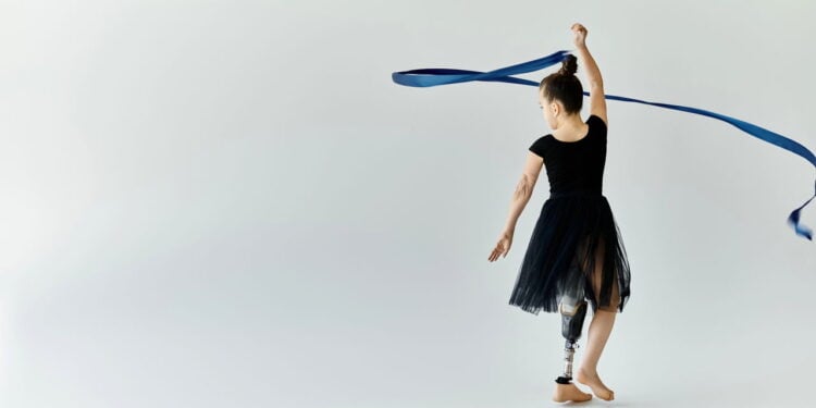 Uniformes da ginástica rítmica ditam tendências na moda feminina de 2025