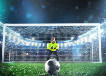 Por que os uniformes de goleiro são diferentes e tão icônicos no futebol?