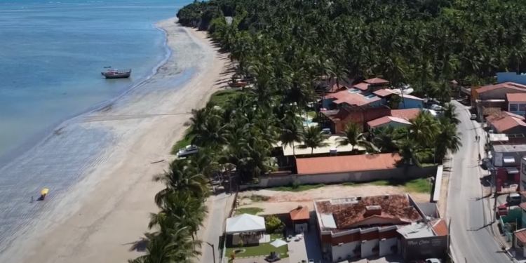 Esta praia alagoana deixa turistas sem palavras