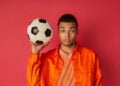 Como a moda futebol inclusiva valoriza torcedoras e torcedores diversos