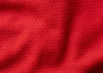 A evolução dos uniformes de futebol dos tecidos tradicionais