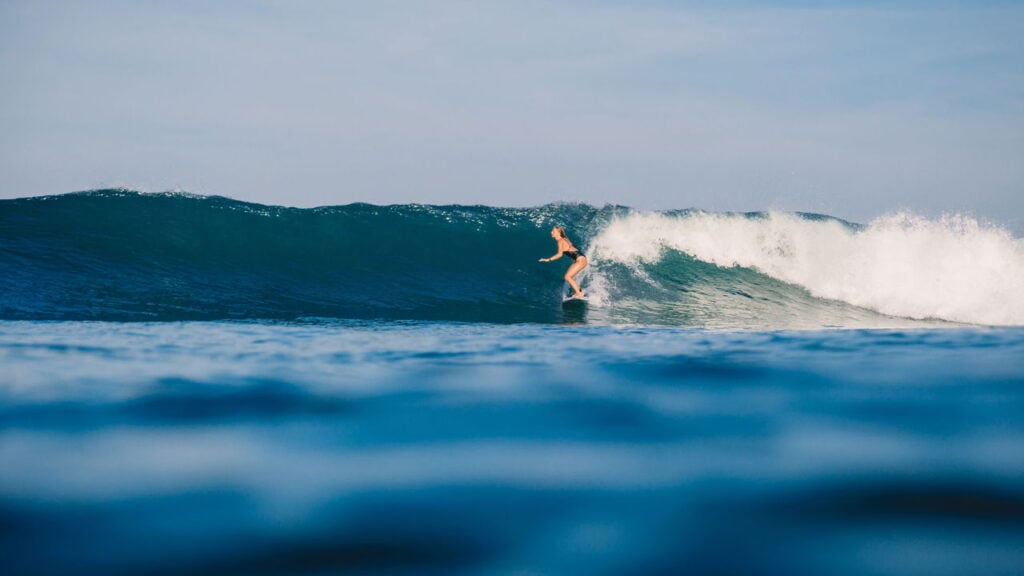 Descubra por que fotos de surfe vendem mais que produtos