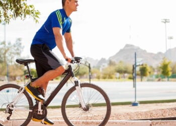 Você sabia que o ciclismo recreativo fortalece o coração e a mente?