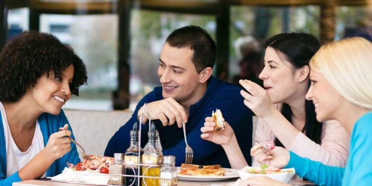 Onde comer barato no Ibirapuera durante o WTT Star Contender