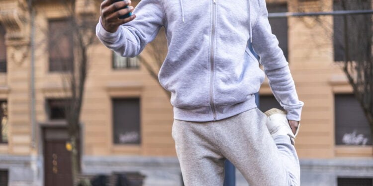 Do telão para a rua, o impacto do figurino esportivo na cultura