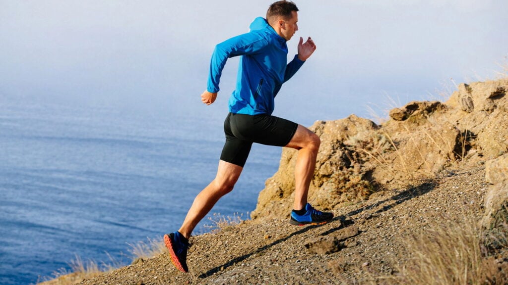 Potencialize sua resistência na corrida com esses 3 exercícios essenciais!