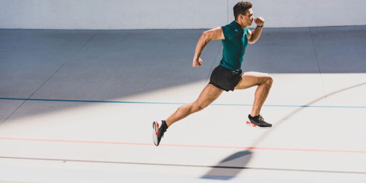 Como escolher tênis bons e baratos para correr em 2025?