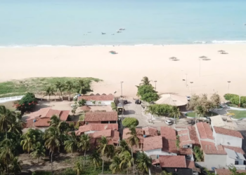 Vila de 9 mil virou paraíso mundial sem perder a essência
