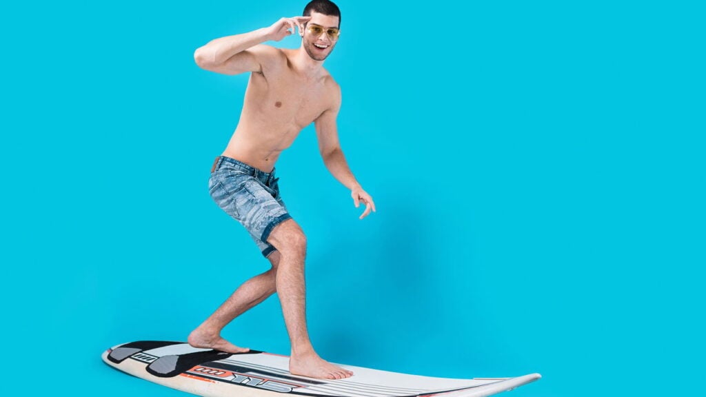 O short dos surfistas virou tendência urbana