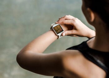 Escolha o smartwatch perfeito para você com essas dicas!
