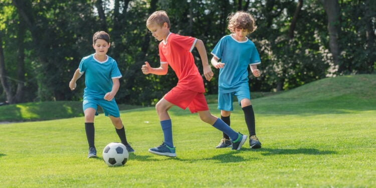 Como a moda infantil no futebol ajuda a construir valores e autoestima