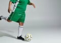 O uniforme de futebol que virou símbolo de estilo nas ruas
