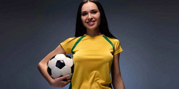 Futebol feminino e moda renovam estilo dentro e fora de campo