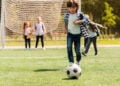 Futebol melhora equilíbrio e coordenação em qualquer idade