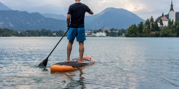 Stand Up Paddle conquista Brasil com modalidades para todos