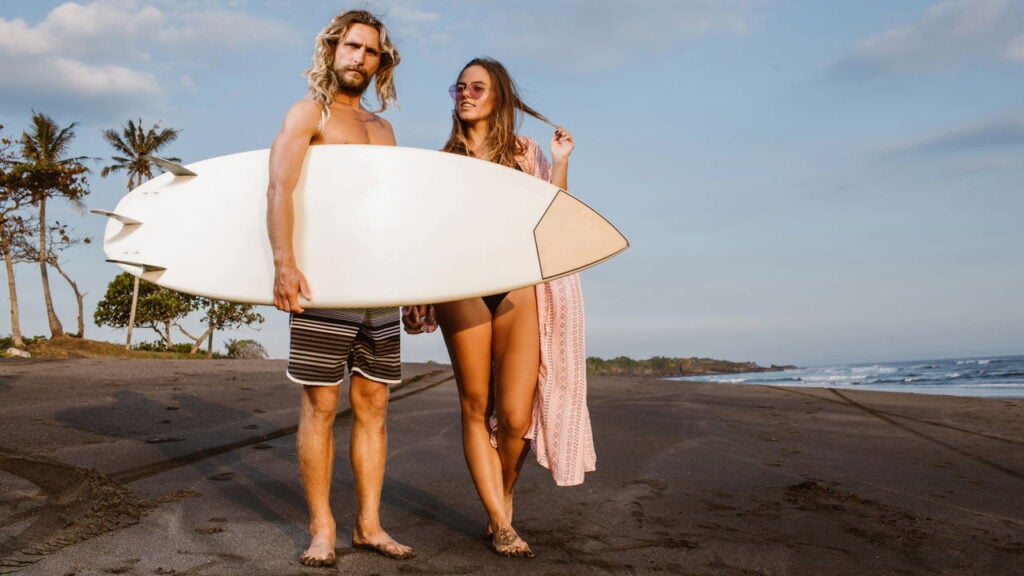 Calçados surf casuais unem estilo praiano e conforto urbano