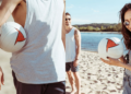 Este esporte na areia está mudando como brasileiros fazem amizades
