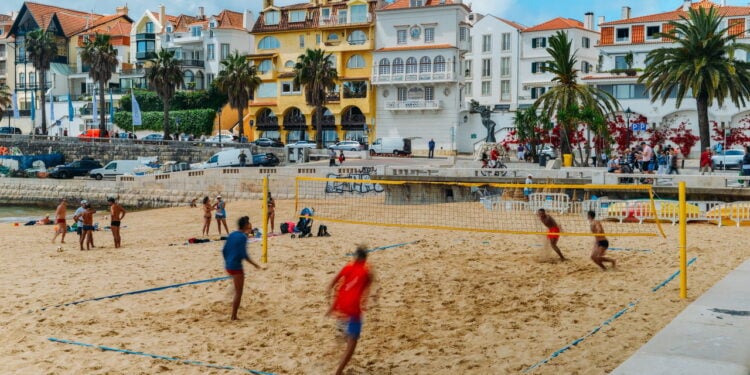 Descubra o poder do vôlei de praia no seu corpo