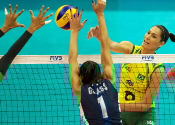 Seleção brasileira enfrenta EUA e China pelo título mundial
