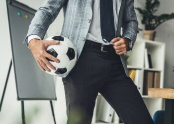 Marcas de luxo transformam o futebol com estilo e prestígio