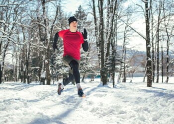 Essas são as melhores roupas para correr ao ar livre no frio!