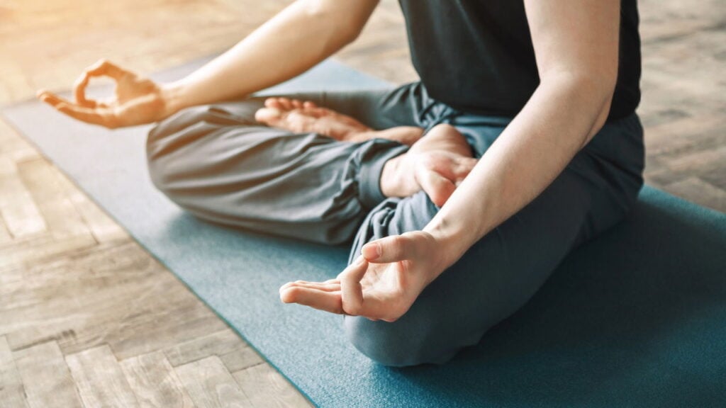 Exercícios simples que melhora circulação e flexibilidade em 10 minutos