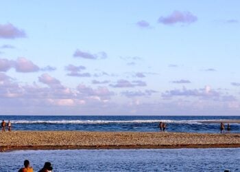Destino entre os cinco melhores do ano reúne história preservada, festas típicas e praias quase desertas