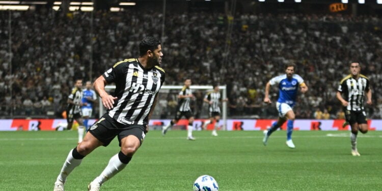 Como comprar ingresso para Vitória x Atlético-MG no Estádio Barradão