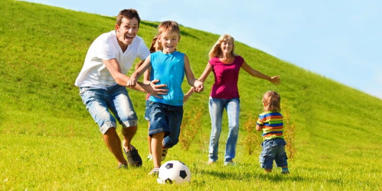Esportes recreativos fortalecem laços e melhoram o bem-estar