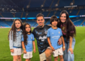 Mulher do goleiro Éderson conquistou fama sozinha e tem história incrível