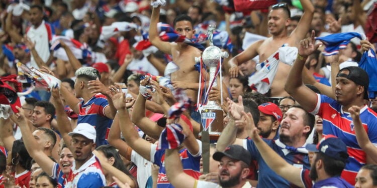 Como comprar ingressos para Fortaleza x Vélez na Arena Castelão